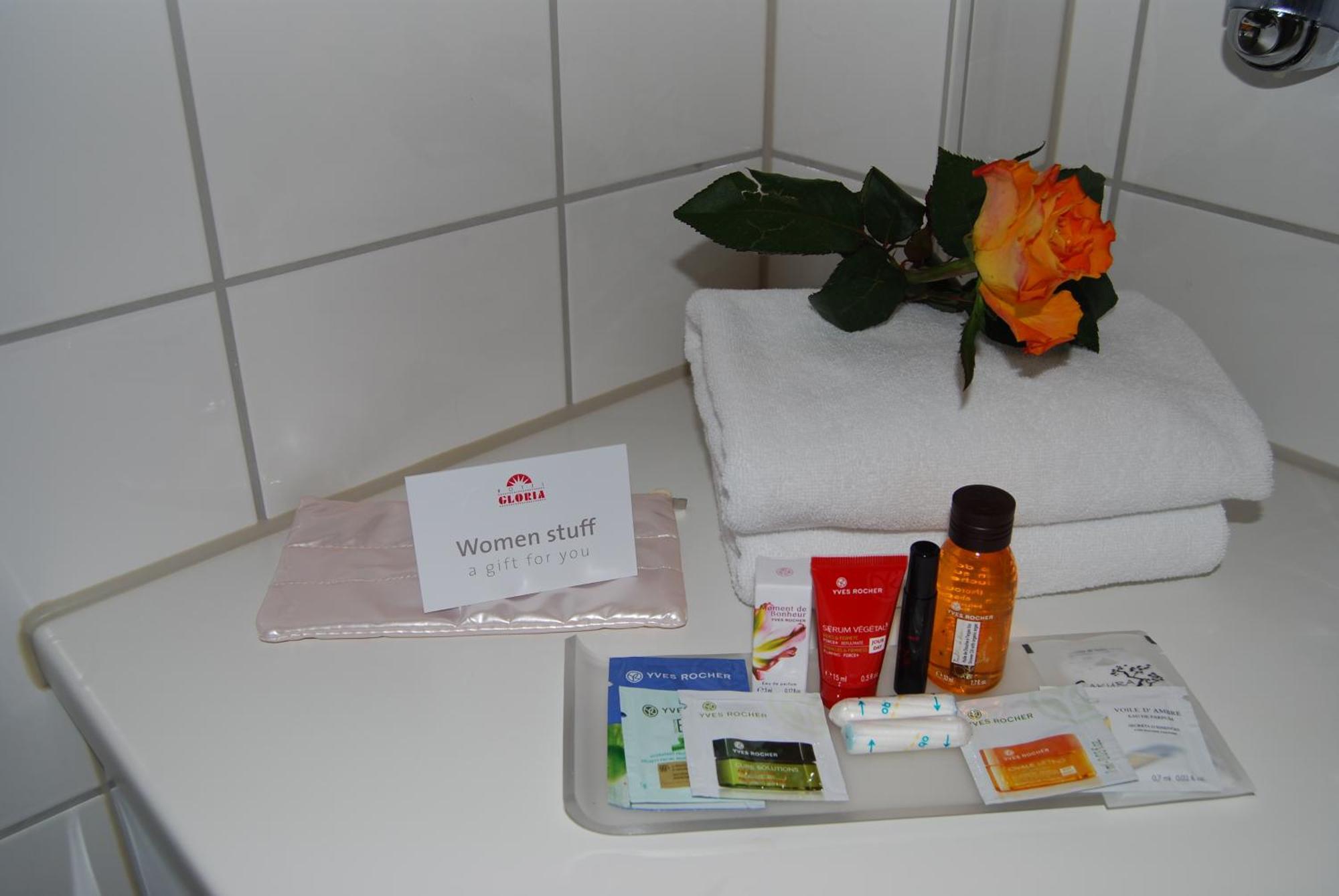 Hotel Gloria Superior 3*